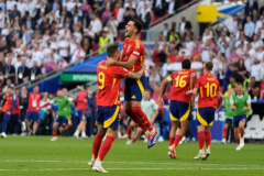 谁能与西班牙队会师欧洲杯决赛 荷兰英格兰巅峰对决