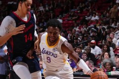 今日nba夏季联赛快船67-58战胜湖人 米勒19分布朗尼17分5助