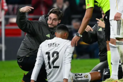 阿诺德西甲首次助攻 随后受伤离场