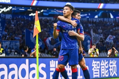 上海申花1-0山东泰山夺得足协杯冠军 于汉超破门