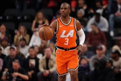 曝快船仍希望为保罗举办球衣退役仪式 生涯两次效力于快船