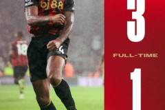 英超伯恩茅斯3-1富勒姆 塞门约2射1传