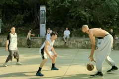 文班亚马首位获少林武术段位NBA球员 今日已离寺
