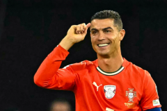 C罗：世界和平是我的愿望 愿意与特朗普见面