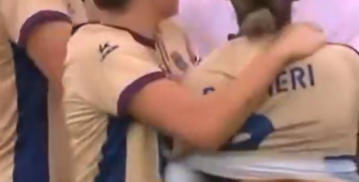 女足起冲突比男的还猛