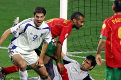 c罗为什么叫希腊球王 04欧洲杯两次面对希腊男足C罗多次错失破门良机