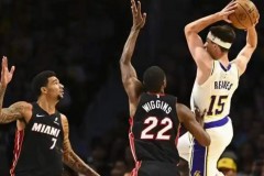 nba常规赛湖人130-120热火取3连胜 哈克斯31分东契奇29分11板10助