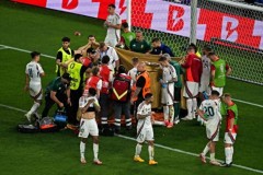 匈牙利：瓦尔加目前情况稳定 匈牙利球员被撞昏迷