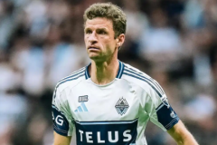 穆勒将继续留在温哥华白浪效力 球队选择激活续约条款