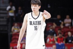 杨瀚森首次背靠背砍10分5板3助1帽 开拓者遭逆转