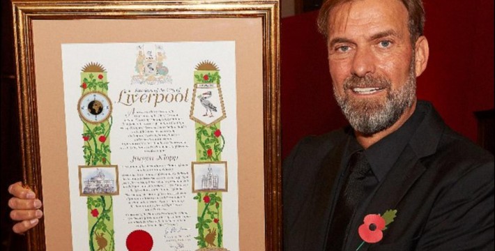 利物浦主帅克洛普被正式授予利物浦荣誉市民称号