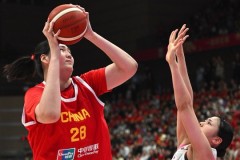 女篮亚洲杯半决赛中国女篮将战日本女篮 19日晚19点30分开打