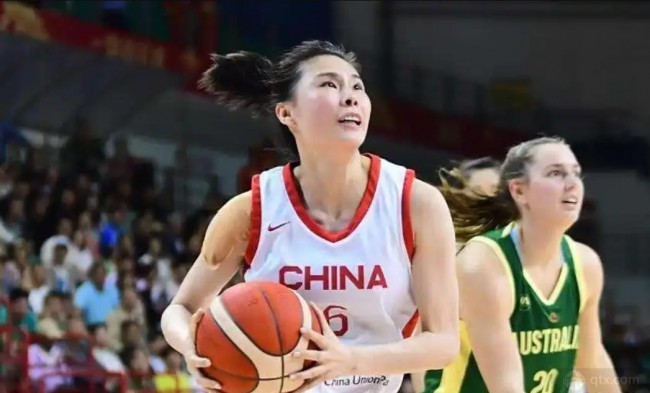女篮今晚比赛哪个台播放