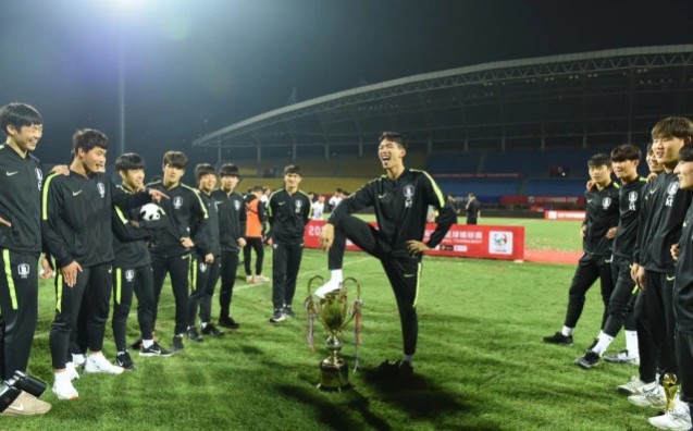 熊猫杯韩国球员辱华事件是怎么回事？