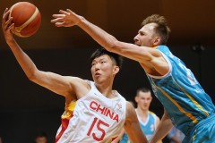 2023年男篮世预赛开启 中国男篮大胜哈萨克斯坦