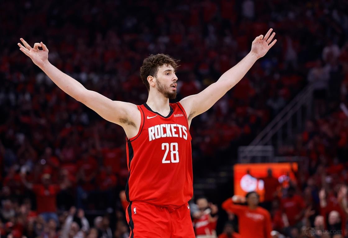 火箭过去11场取得10胜1负