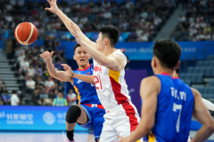 媒体评中国男篮胜蒙古 全场出现18次失误攻防问题多多