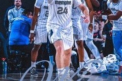 NBA常规赛快船主场103-121惨败灰熊遭遇4连败 杰克逊31分 斯潘塞27分