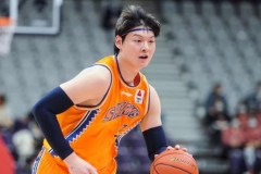 cba俱乐部杯上海保持不败 淘汰赛将对阵广东男篮