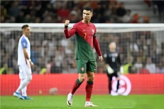 欧预赛葡萄牙3-2斯洛伐克 C罗双响葡萄牙全胜出线