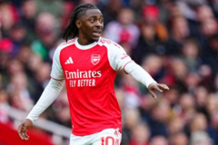 埃泽连续3轮英超没有获得出场机会 球员近期表现有所回落