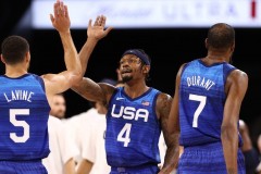 美國男籃熱身賽大勝阿根廷結束連敗 比爾：我們正朝著正確方向前進