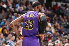 詹姆斯连续1297场上双纪录终结 NBA官推晒海报致敬