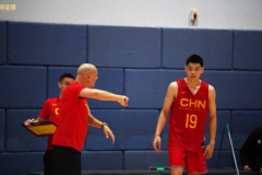 中国男篮亚运会夺冠是唯一目标 诚心诚意地寻求重回胜利的轨道