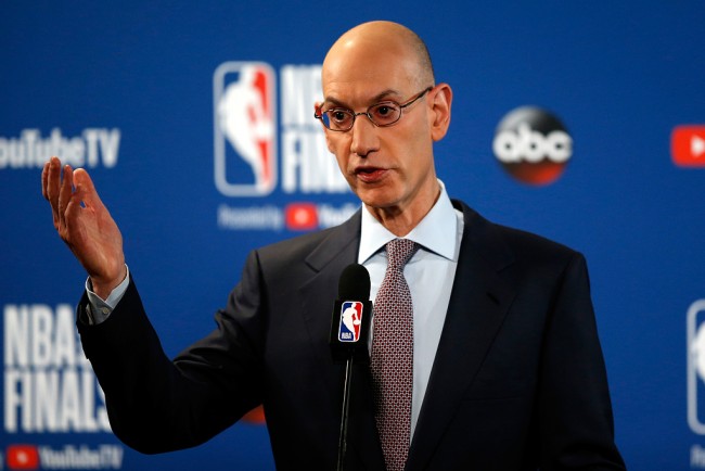 NBA正与球员商讨设立暂停期