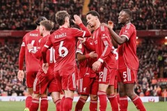 英超利物浦2-0布莱顿 埃基蒂克双响 萨拉赫替补送助攻