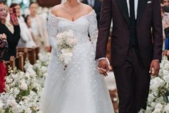 巴萨后卫阿劳霍举行婚礼 已有两个孩子