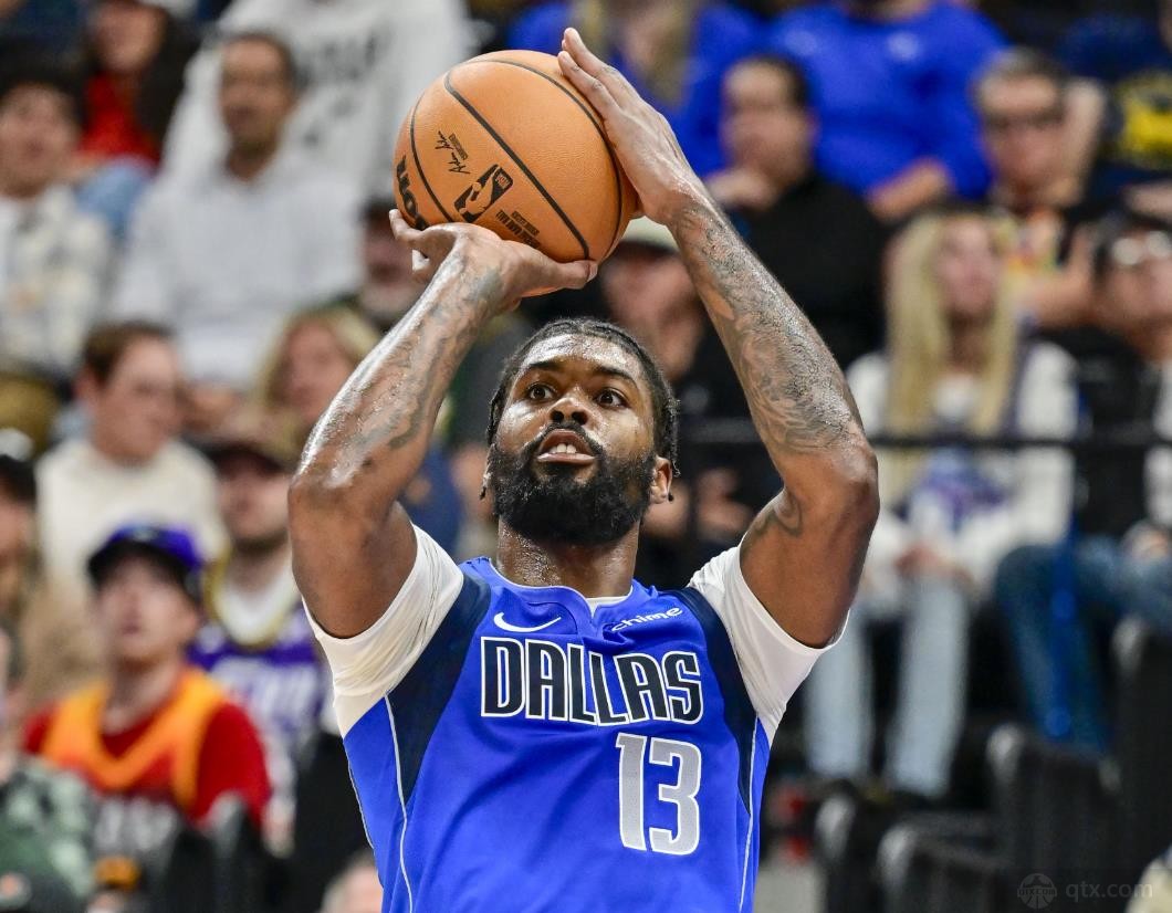 独行侠相对进攻效率-11.8