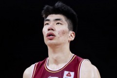 浙江男篮球员余嘉豪刘泽一已经返回国内 新外援盖利预计20号抵华