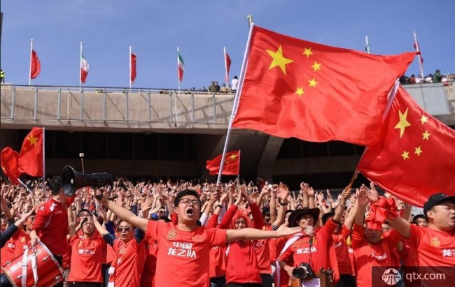 中国球迷期待世界杯的举办