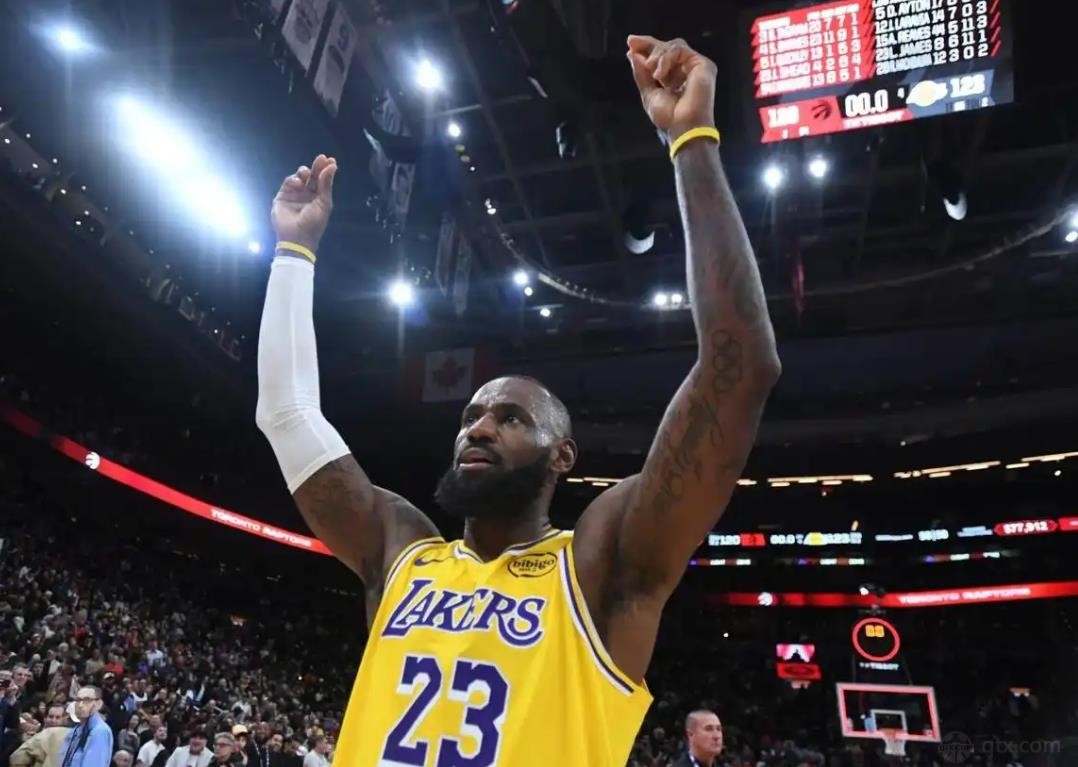 路威称詹姆斯是自己心中的GOAT