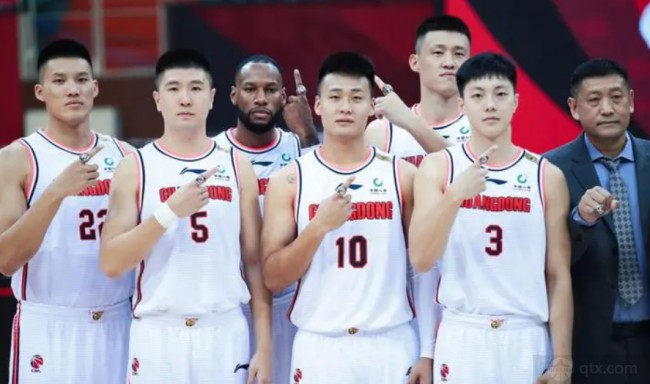 广东男篮