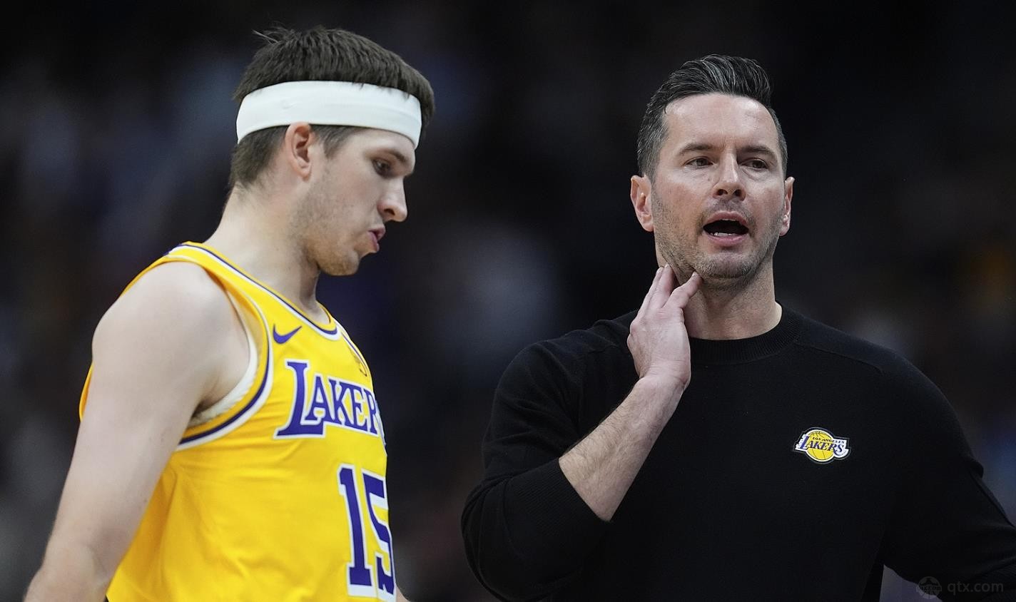 里夫斯开季连续5场砍25+成队史第六人