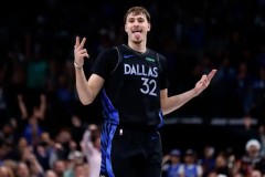 NBA官方公布最新一期新秀榜 弗拉格继续领跑哈珀第五