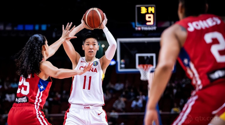 中国女篮球员黄思静