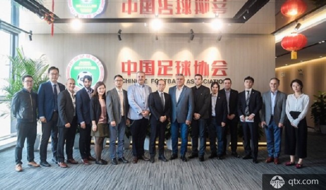 阿足协主席访华