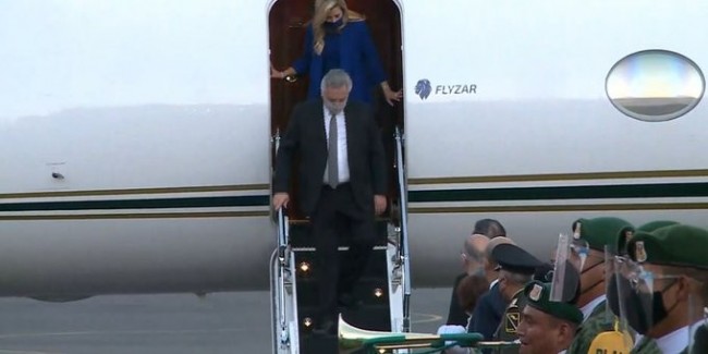 阿根廷总统16万美元出租梅西私人飞机