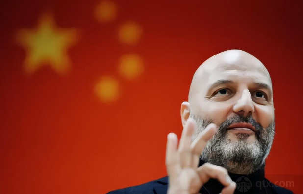 中国男篮现任主教练亚历山大-乔尔杰维奇