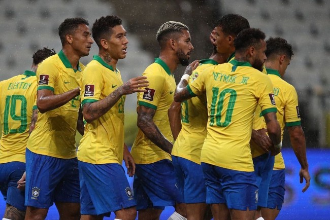 巴西5-0玻利维亚战报