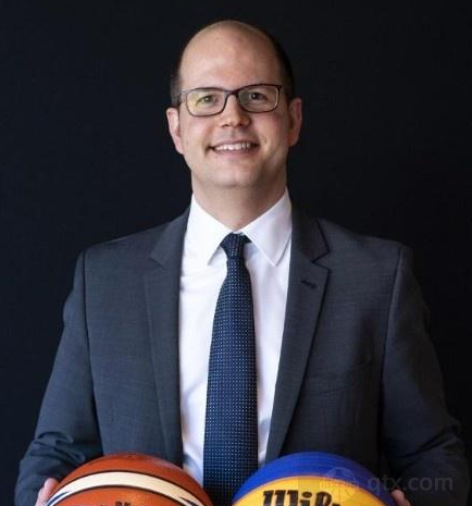 FIBA秘书长谈归化球员 阵容中需要有11名本土球员