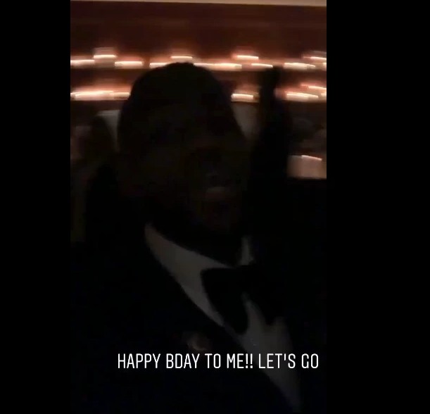 詹姆斯举办生日派对