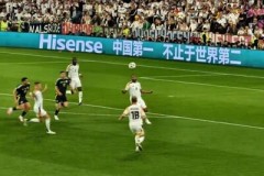 中文广告刷屏欧洲杯赛场 比亚迪海信等中国品牌闪耀欧洲杯