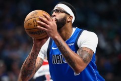 曝没有球队愿意接手浓眉合同 赛季至今仅出战5场