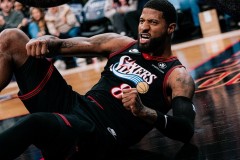 NBA常规赛76人主场115-105力克步行者 马克西缺阵 恩比德39+9