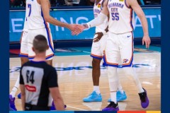 NBA常规赛雷霆客场19分逆转灰熊 亚历山大狂轰35分 霍姆格伦21+7