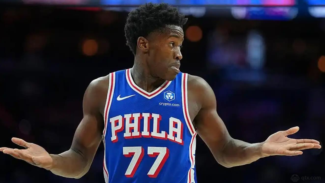 埃奇库姆成76人后场新黑马